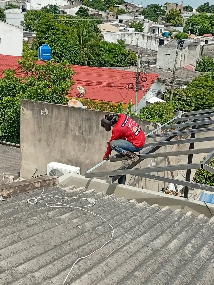 Estructura Metálica para Techo — trabajo en hierro y acero de Metálicas M-M, Corozal, Sucre