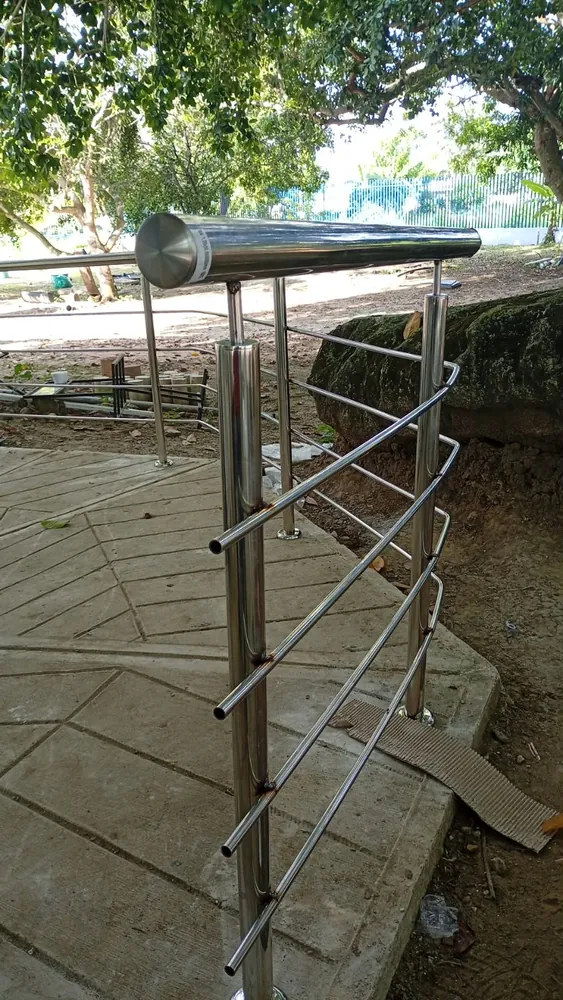 Detalle de Pasamanos Inoxidable — trabajo en hierro y acero de Metálicas M-M, Corozal, Sucre