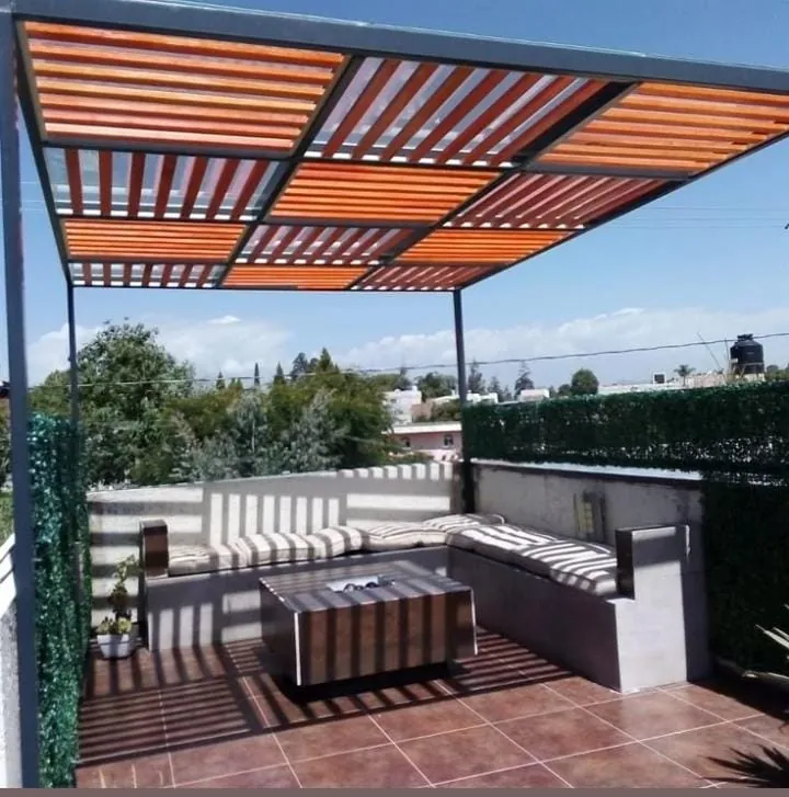 Pérgola con Zona Lounge — trabajo en hierro y acero de Metálicas M-M, Corozal, Sucre